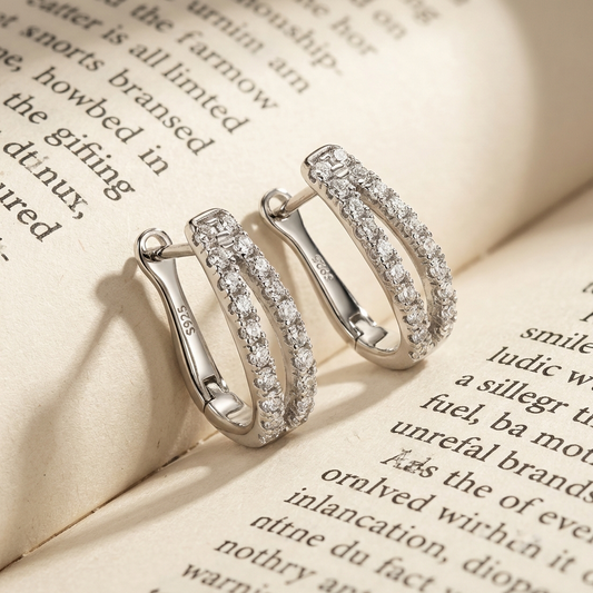 0.6 carat moissanite hoop earrings in platinum-plated 925 sterling silver with brilliant pavé sparkle