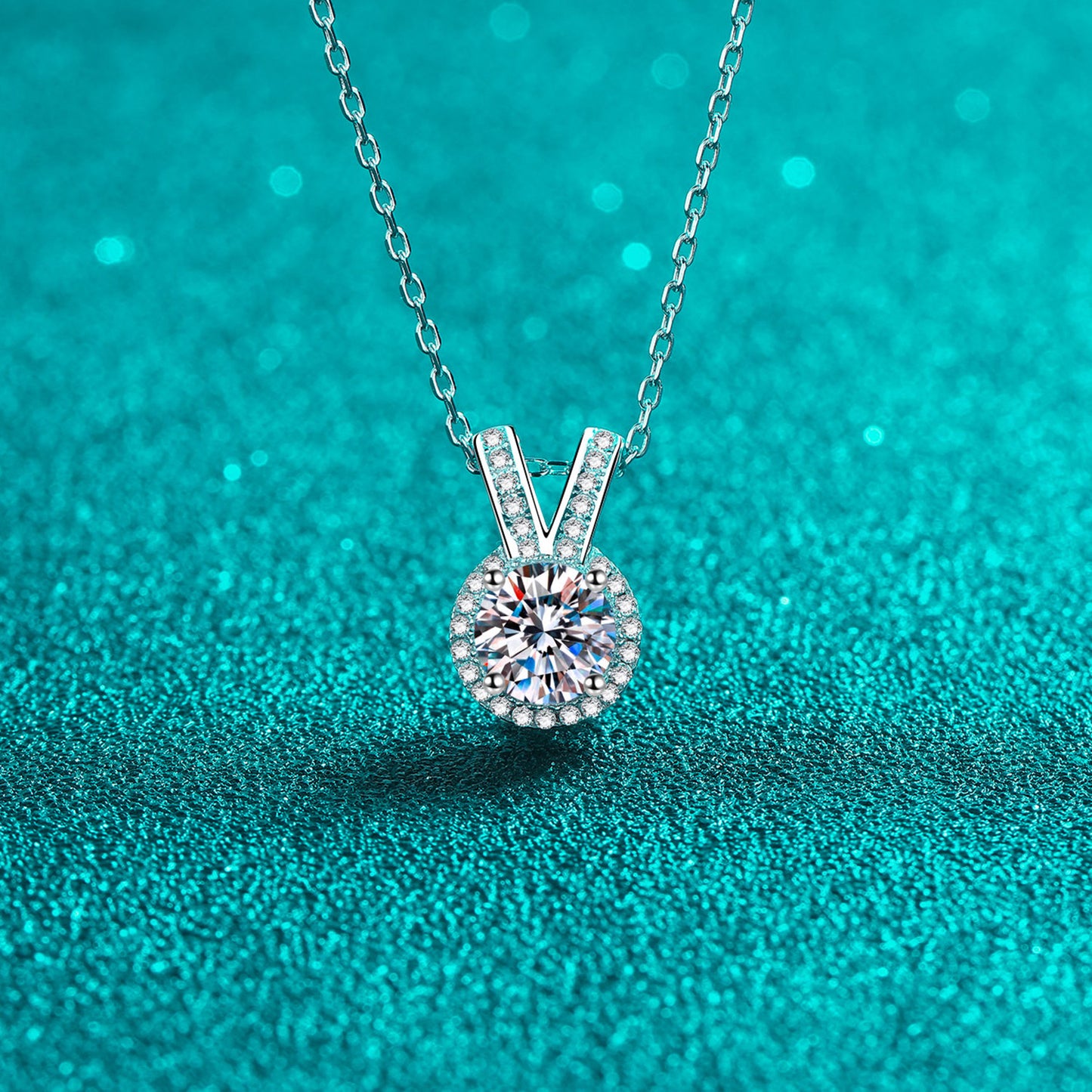 1 Carat Moissanite Rabbit Ears Pendant Necklace – Playful Elegance | MerchLuxx - MerchLuxx
