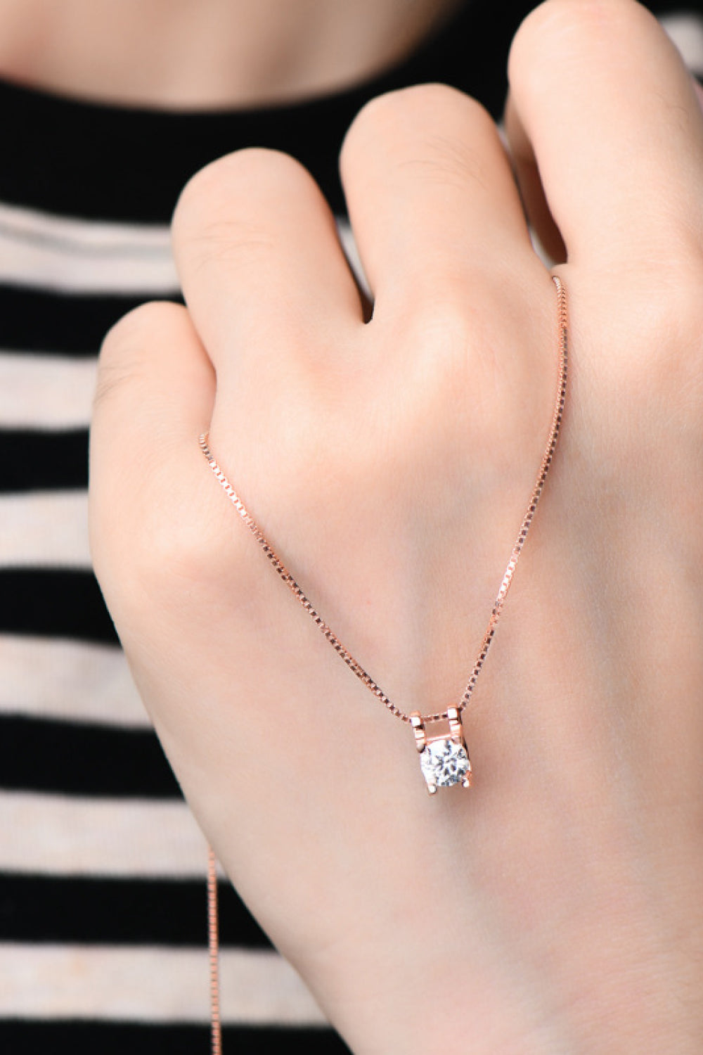 Exquisite Moissanite 925 Sterling Silver Necklace – Timeless Brilliance | MerchLuxx - MerchLuxx