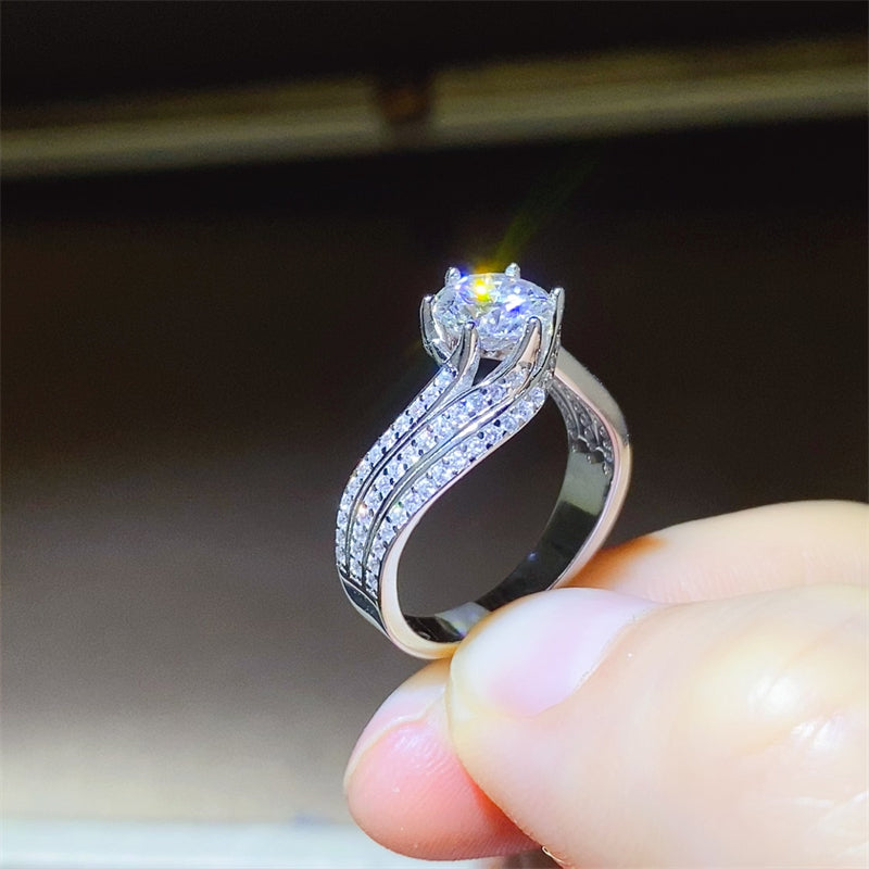 1 Carat Twisted Moissanite Engagement Ring – Timeless Elegance | MerchLuxx - MerchLuxx