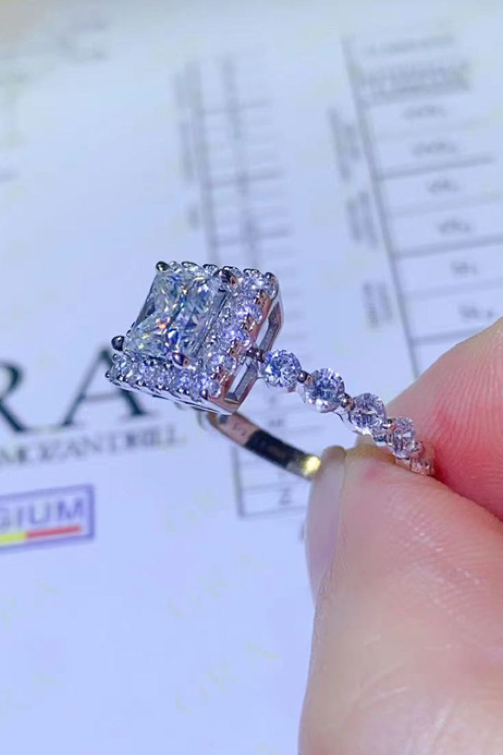 Elegant 1 Carat Moissanite Square Ring – Modern & Timeless | MerchLuxx - MerchLuxx