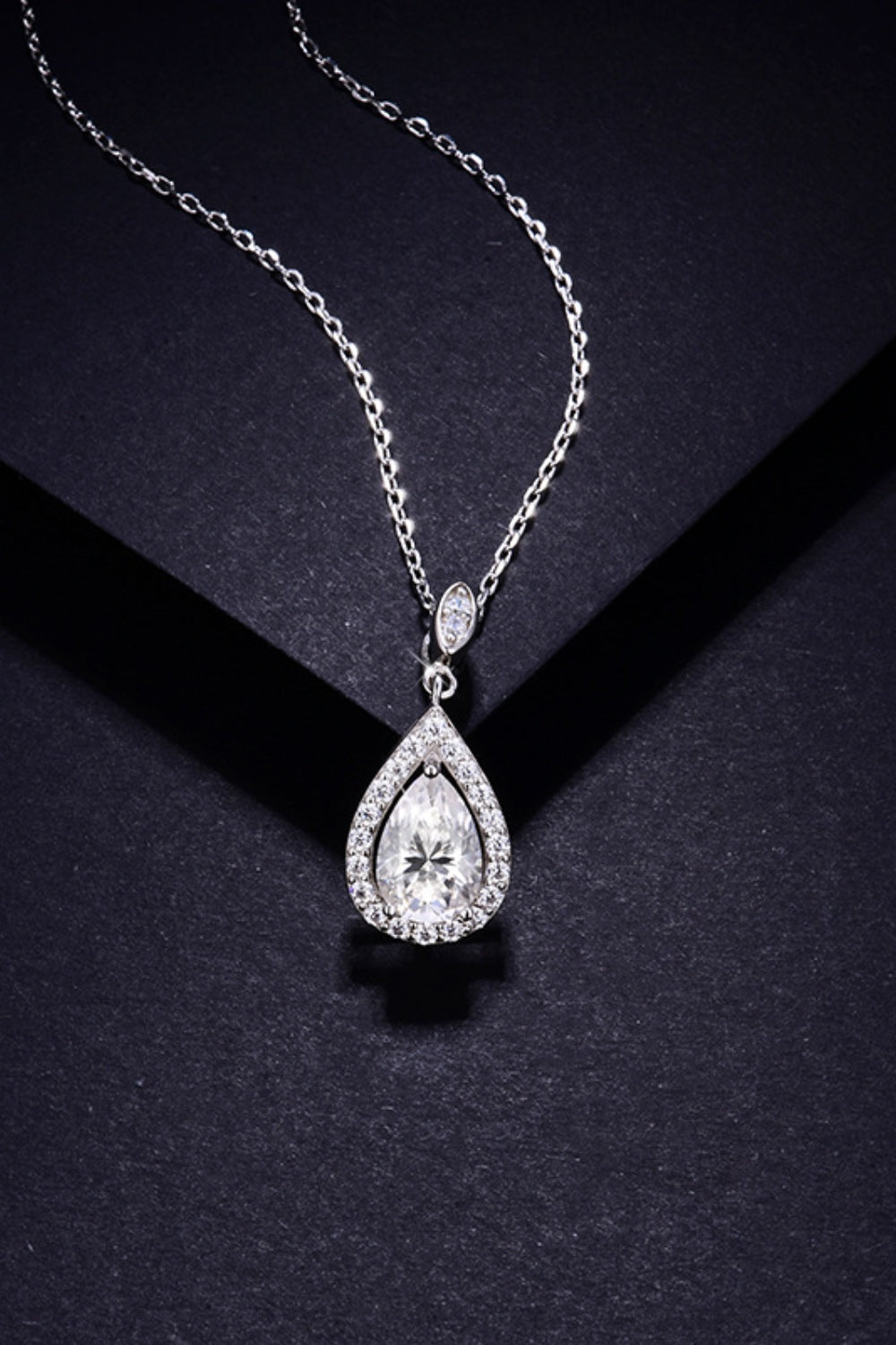 1.5 Carat Moissanite Teardrop Necklace – Elegant & Timeless | MerchLuxx - MerchLuxx