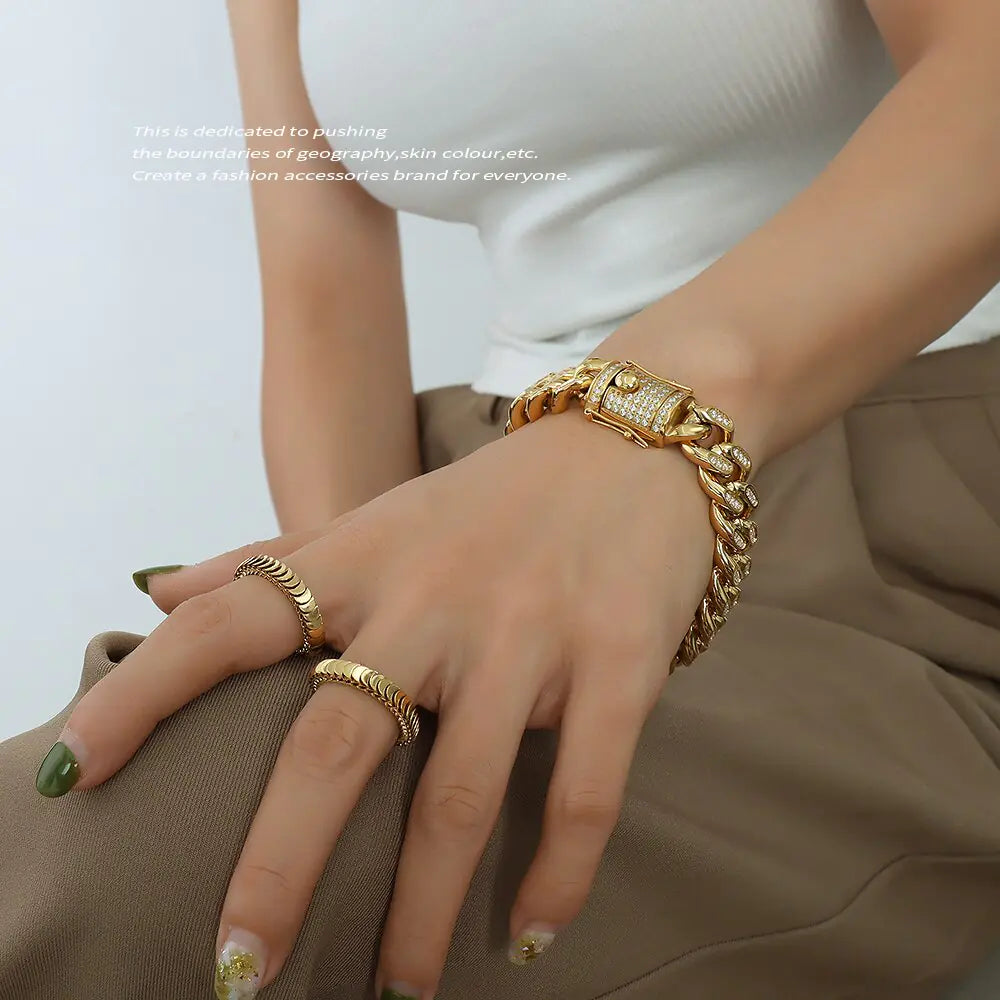 TOSOKO Hip Hop Cuban Chain Jewelry Set – 18K Gold-Plated Elegance | MerchLuxx - MerchLuxx