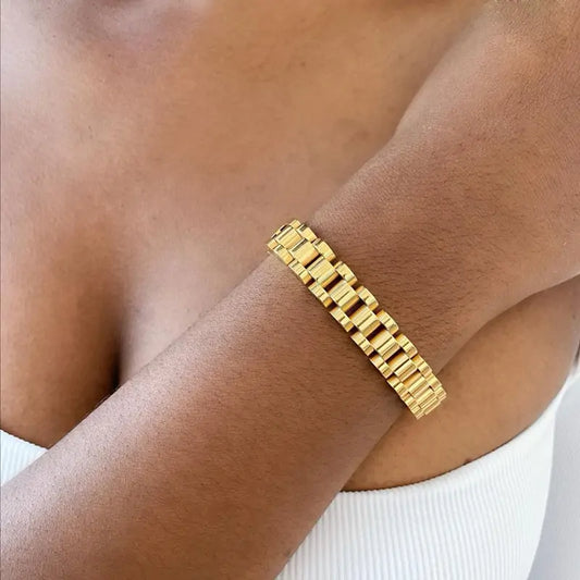 Gold Plated Chain Link Bracelet – Luxurious & Adjustable | MerchLuxx - MerchLuxx