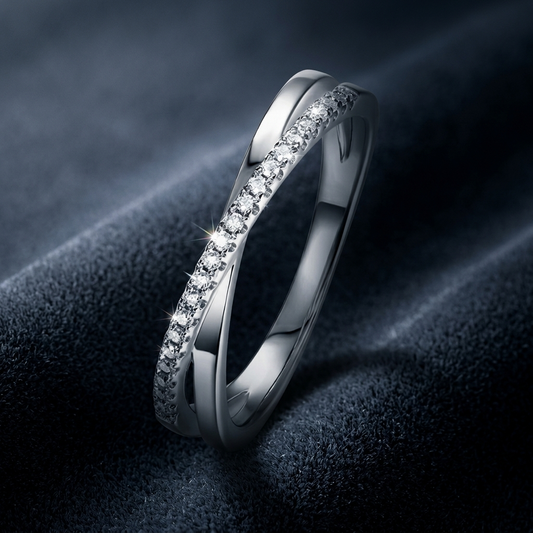 Adored Moissanite Crisscross 925 Sterling Silver Ring – Elegant & Sparkling | MerchLuxx - MerchLuxx