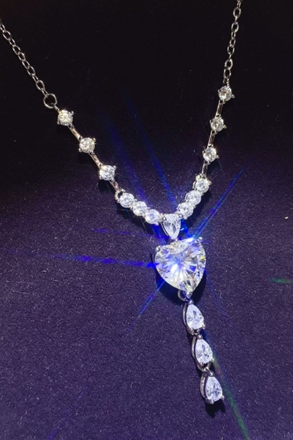 3 Carat Moissanite Drop Necklace – Elegant Sparkle | MerchLuxx - MerchLuxx