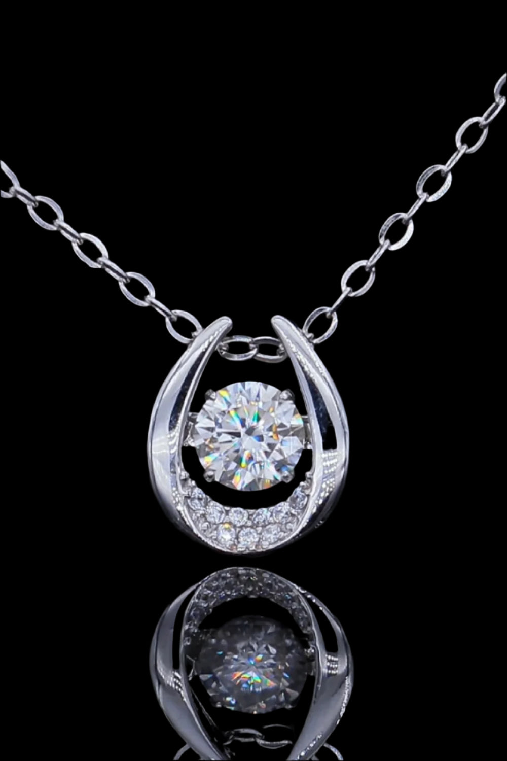 Moissanite Zircon Pendant Necklace – Elegant Minimalist Sparkle | MerchLuxx - MerchLuxx