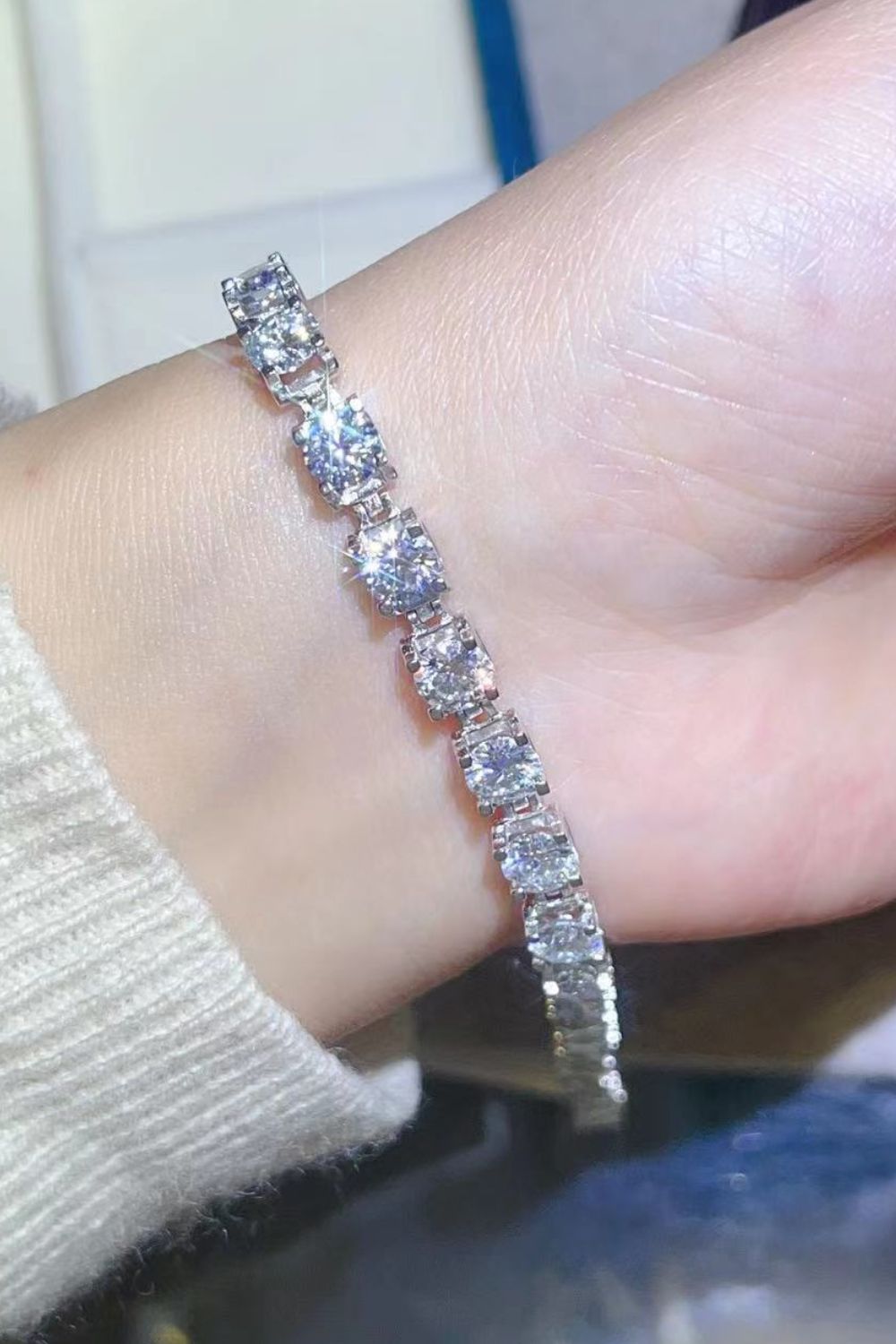 Brillara 10-carat moissanite tennis bracelet in platinum-plated sterling silver by MerchLuxx