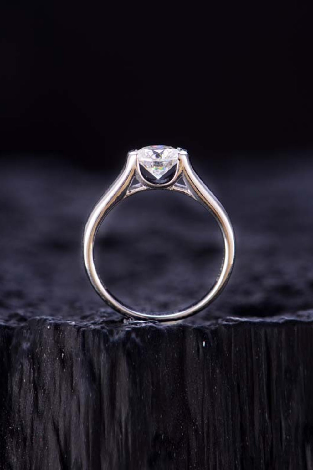 1.5 Carat Inlaid Moissanite Ring – Timeless Elegance | MerchLuxx - MerchLuxx