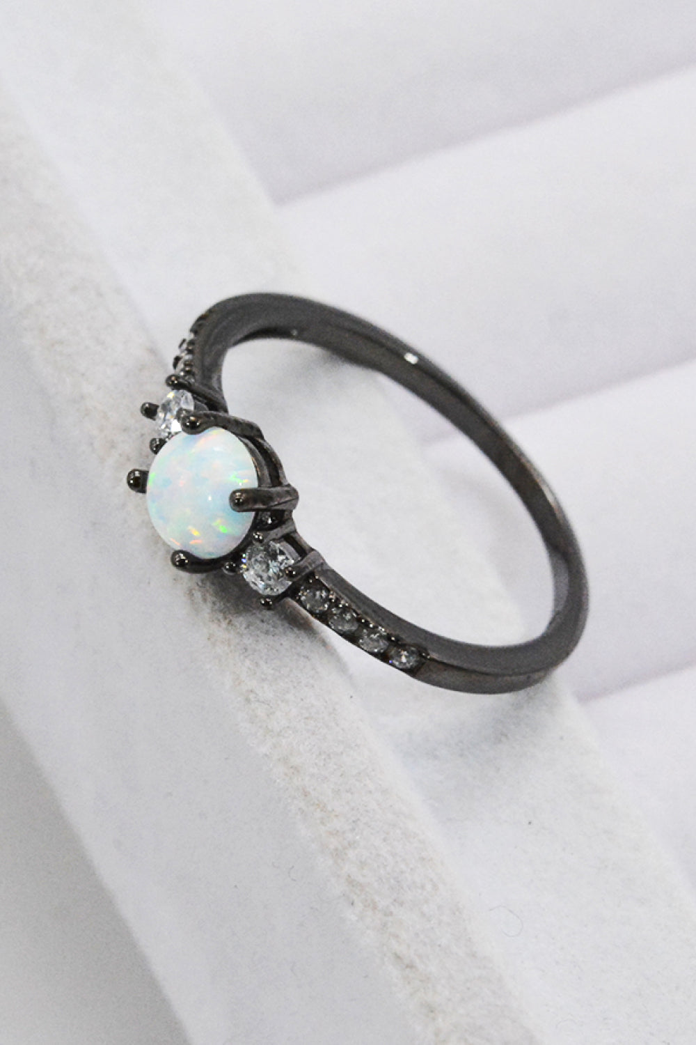925 Sterling Silver Round Opal Ring – Minimalist Black Gold-Plated | MerchLuxx - MerchLuxx