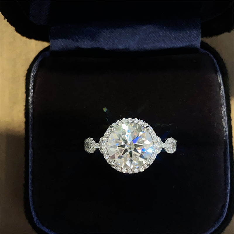 3 Carat Moissanite Ring in 925 Sterling Silver - Top-Rated Customer Favorite - MerchLuxx - MerchLuxx
