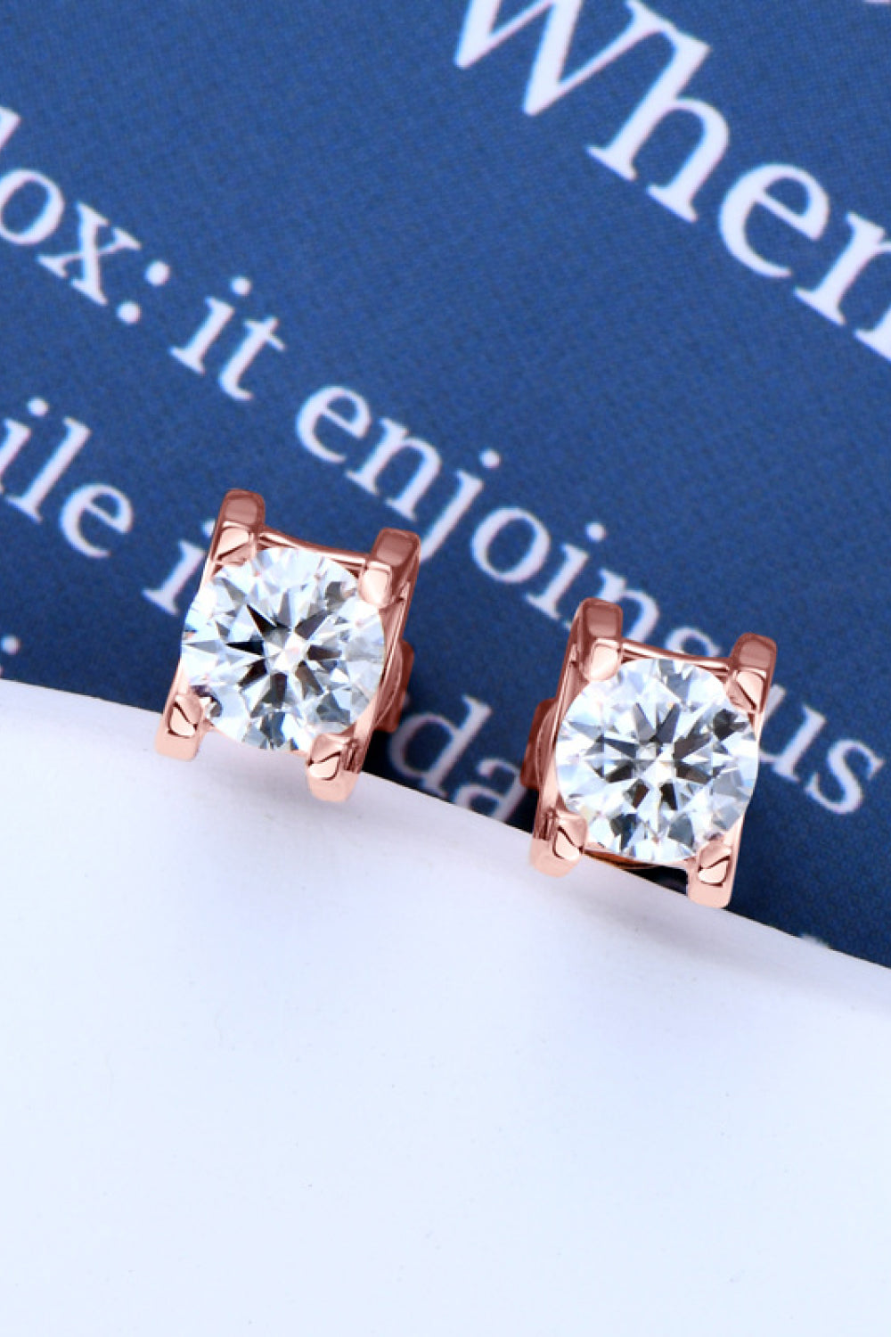 Moissanite 925 Sterling Silver Stud Earrings – Elegant Brilliance | MerchLuxx - MerchLuxx