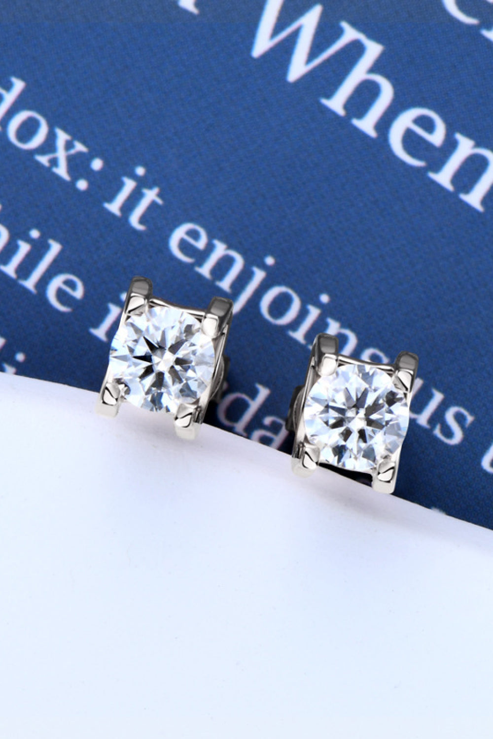 Moissanite 925 Sterling Silver Stud Earrings – Elegant Brilliance | MerchLuxx - MerchLuxx