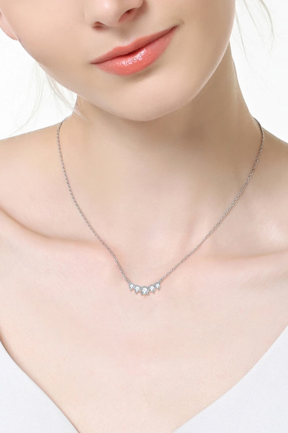 Moissanite Pendant Necklace – Elegant Minimalist Design | MerchLuxx - MerchLuxx