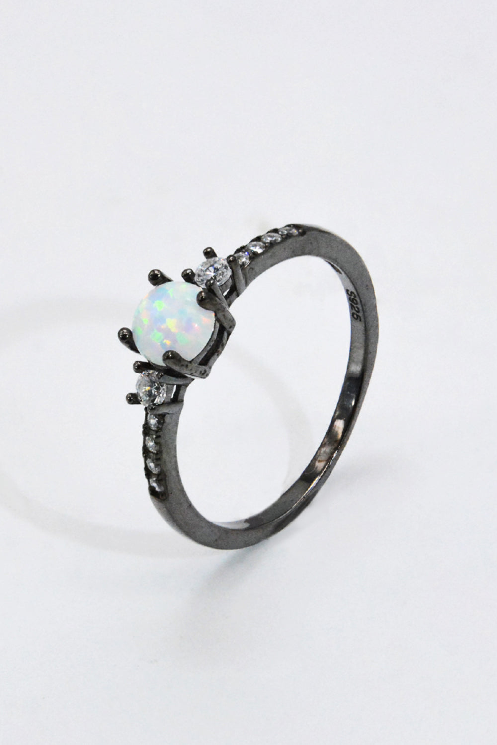 925 Sterling Silver Round Opal Ring – Minimalist Black Gold-Plated | MerchLuxx - MerchLuxx