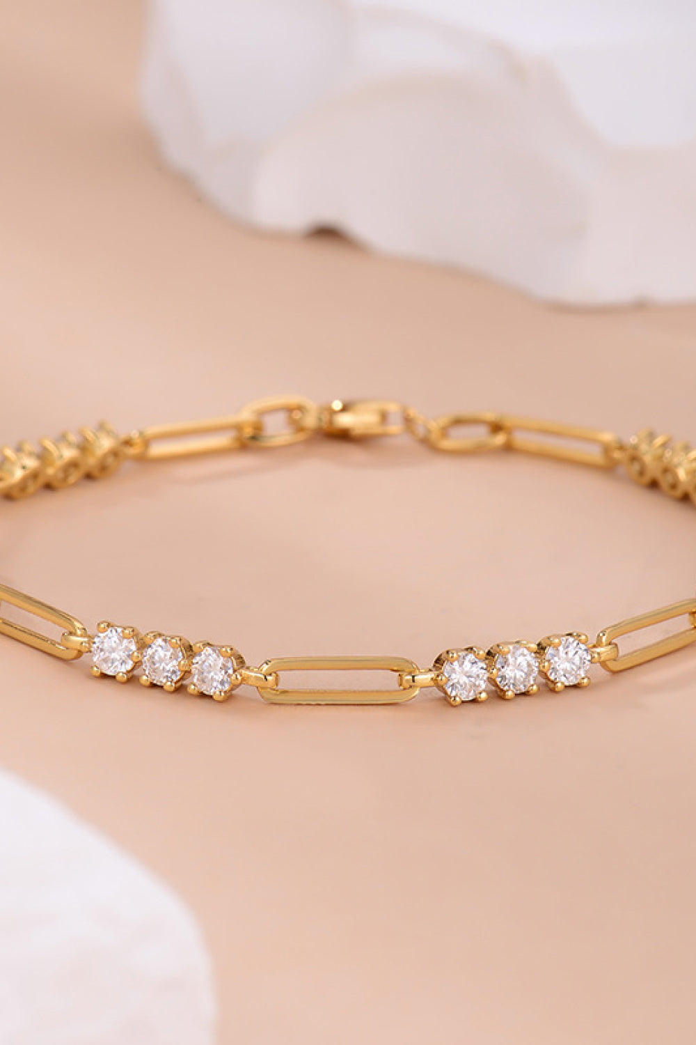 1.8 carat minimalist moissanite bracelet in sterling silver 