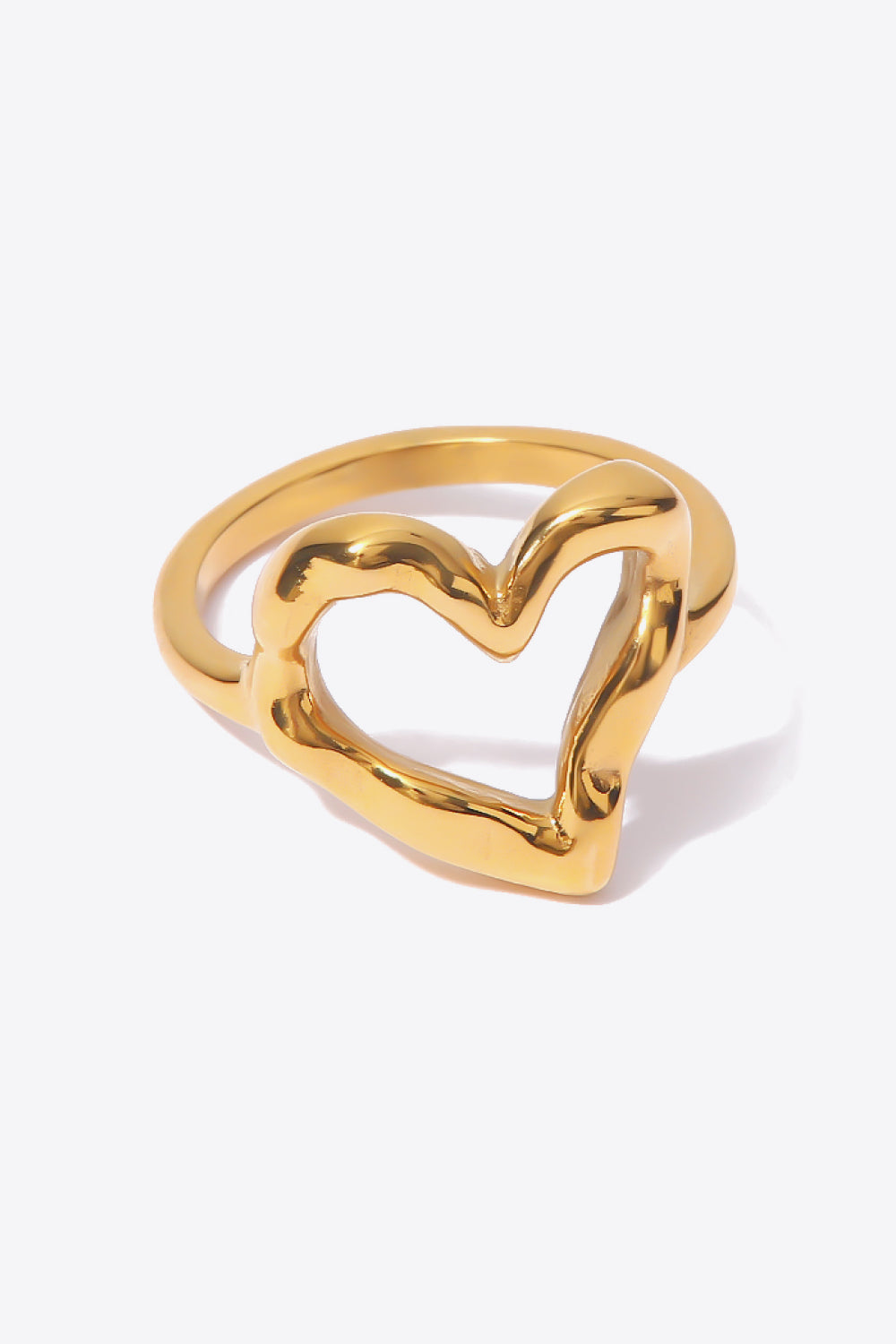 18K Gold-Plated Heart Ring – Elegant & Timeless Jewelry Piece | MerchLuxx - MerchLuxx