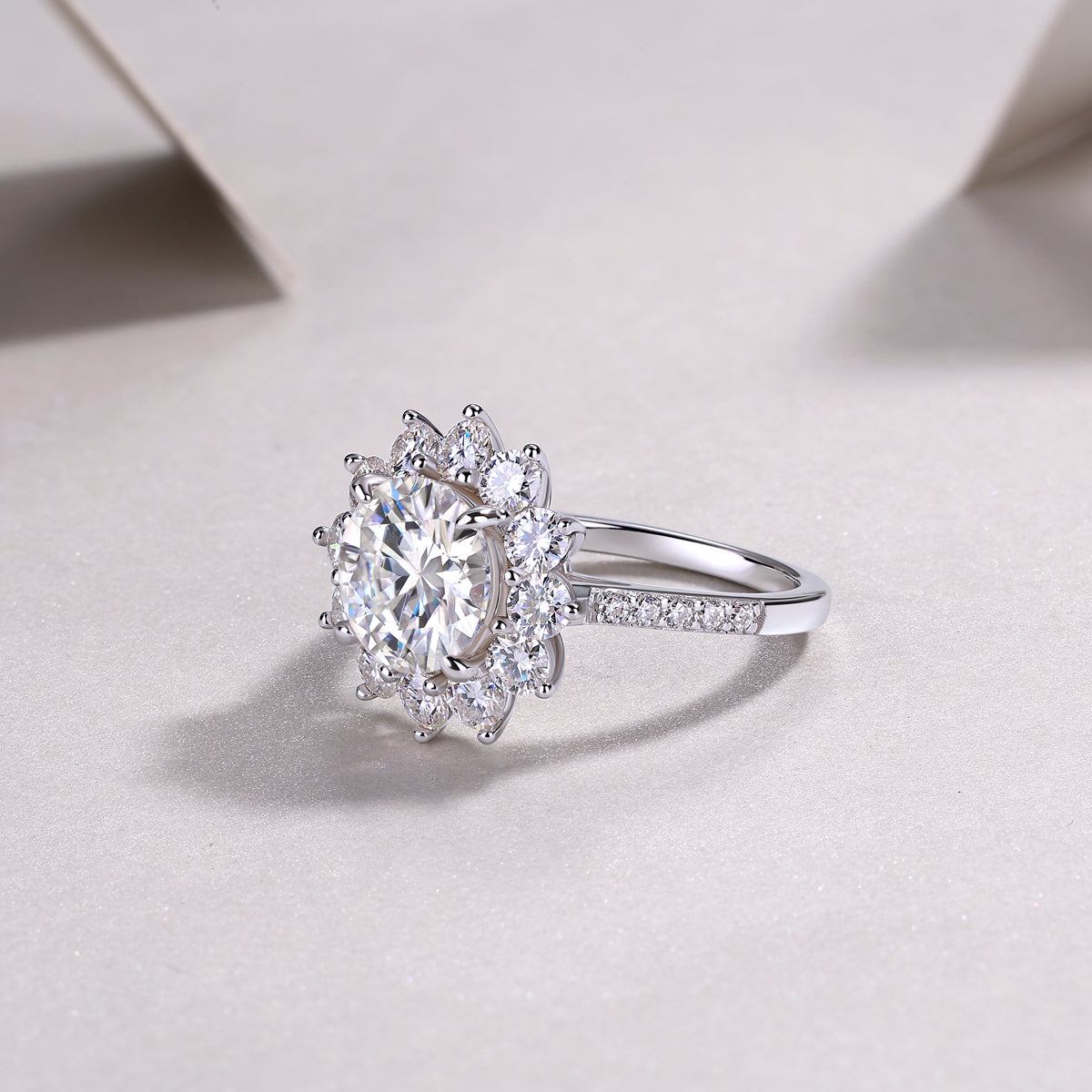 Soléa™ Moissanite Floral Halo Ring