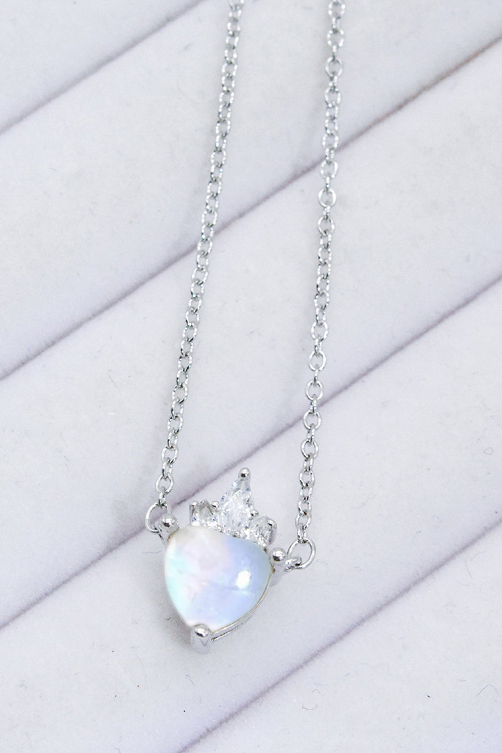925 Sterling Silver Moonstone Heart Pendant Necklace | MerchLuxx - MerchLuxx