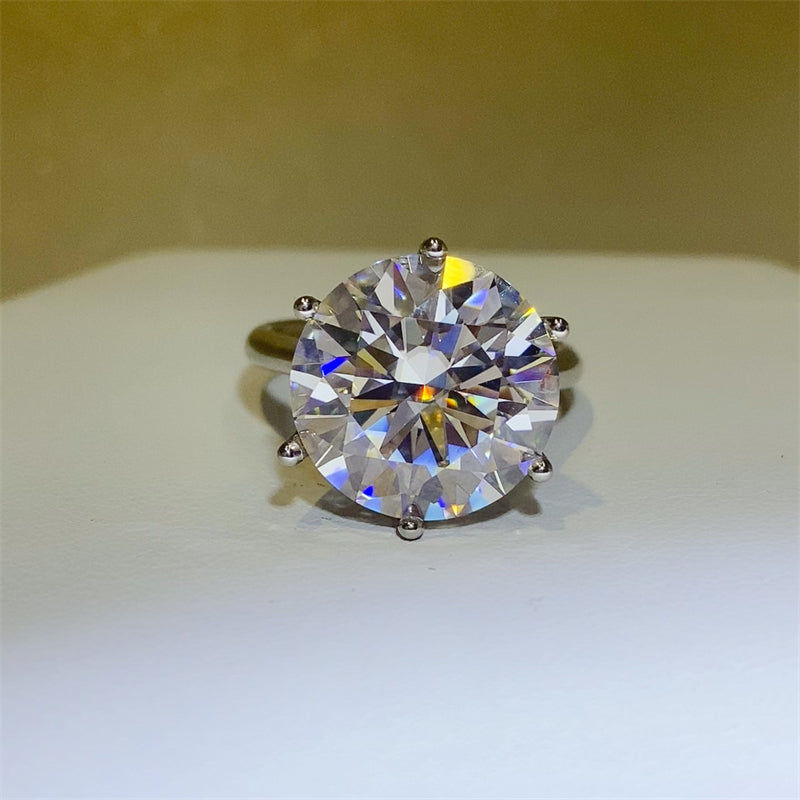 10 Carat Moissanite Sterling Silver Ring – Bold & Brilliant | MerchLuxx - MerchLuxx