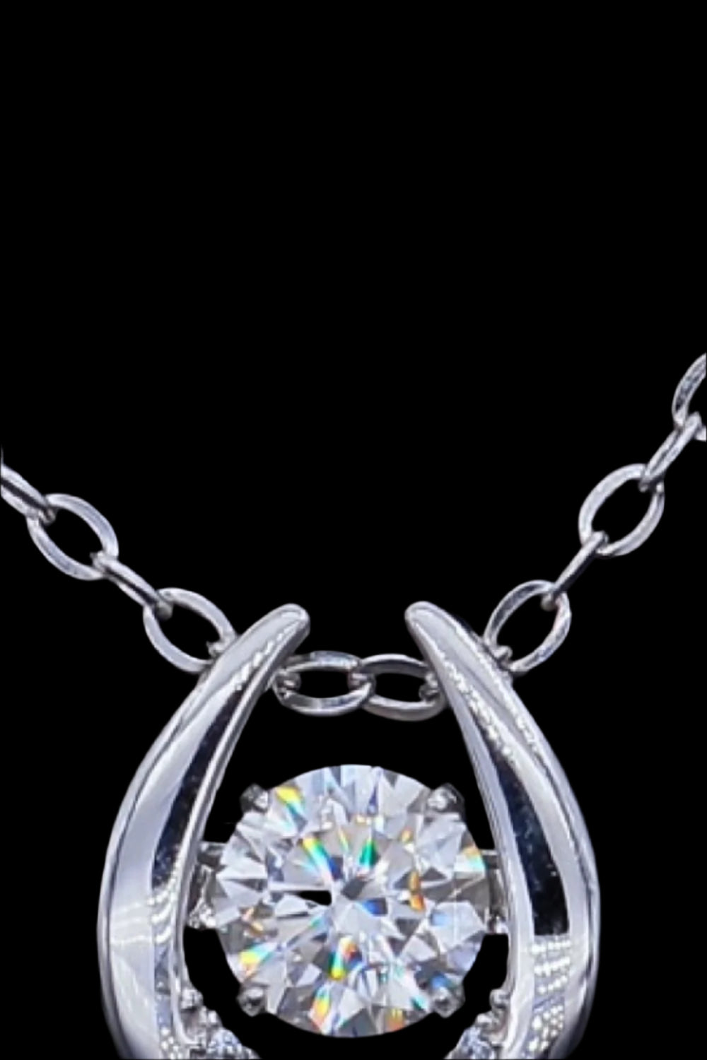 Moissanite Zircon Pendant Necklace – Elegant Minimalist Sparkle | MerchLuxx - MerchLuxx