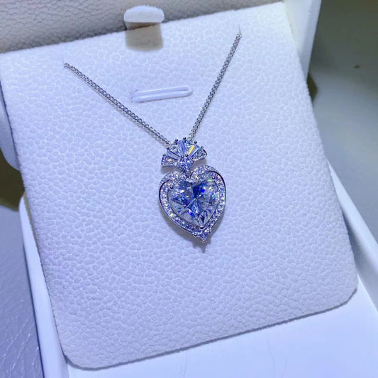3 Carat Moissanite Heart Pendant Necklace – Sterling Silver | MerchLuxx - MerchLuxx