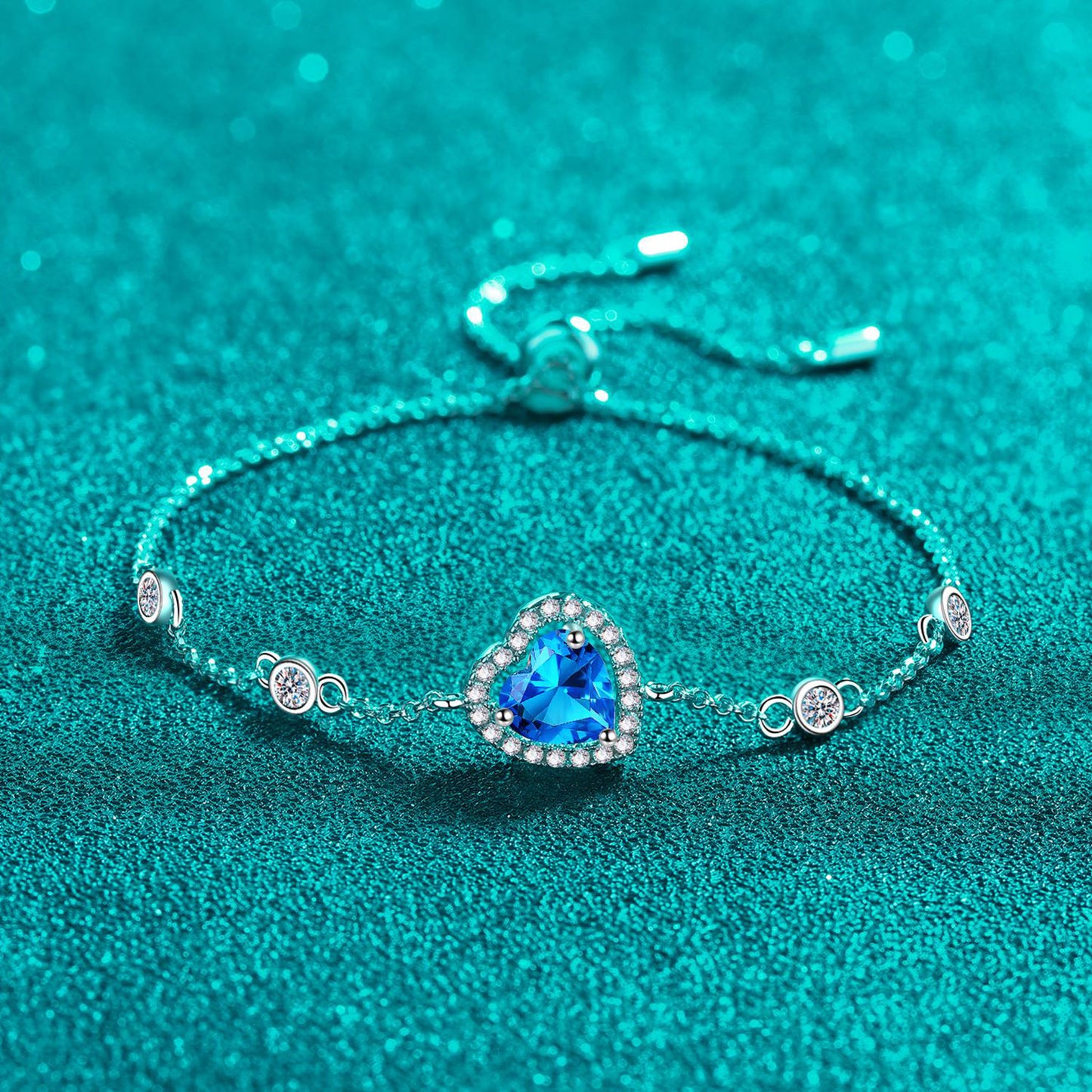 1 Carat Moissanite Heart Bracelet – Elegant Blue Sparkle | MerchLuxx - MerchLuxx