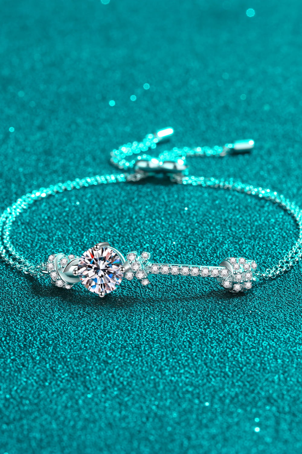 Simply Elegant 2 Carat Moissanite Bracelet – Refined Sparkle | MerchLuxx - MerchLuxx
