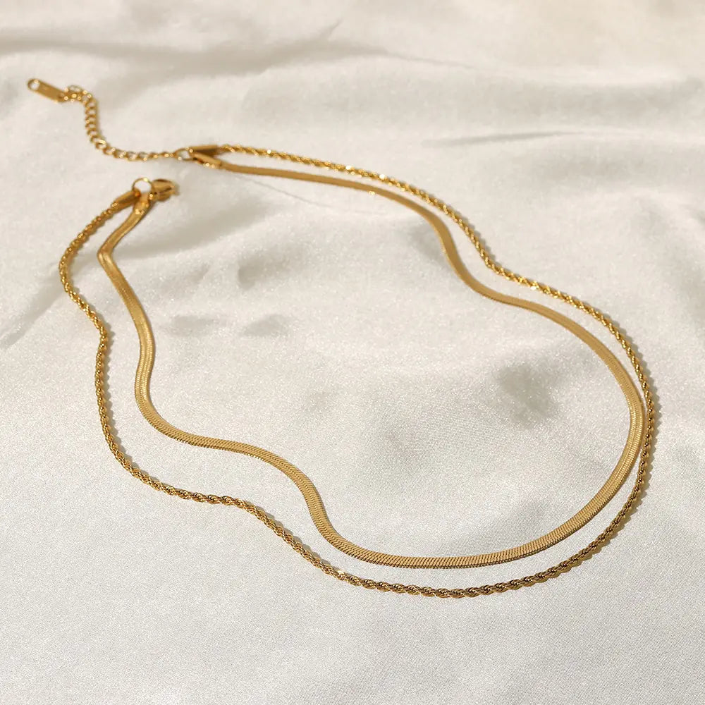 Uworld 18K Gold-Plated Snake Chain Necklace – Chic & Durable | MerchLuxx - MerchLuxx